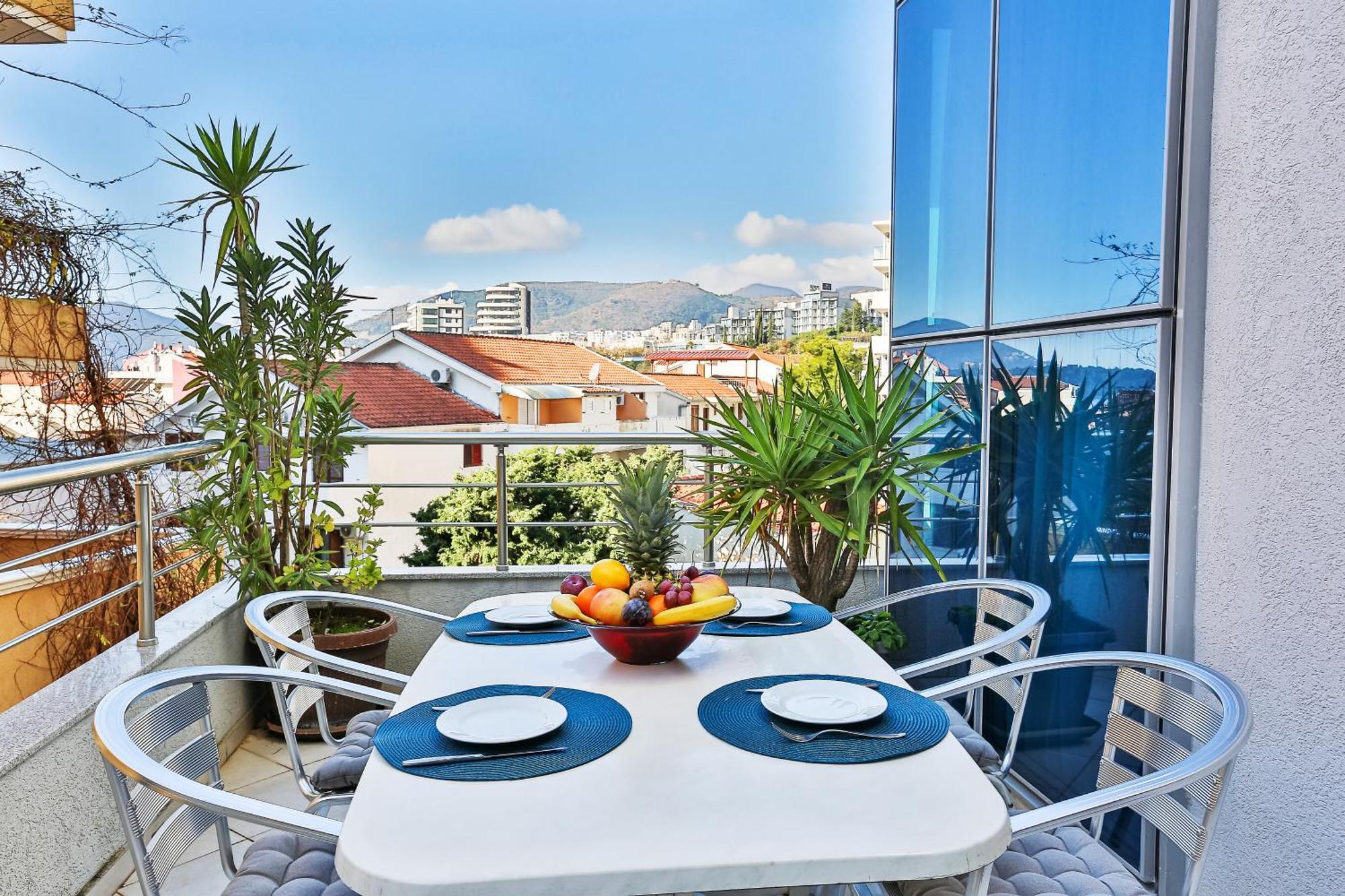 Hotel La Mer Budva Exterior photo