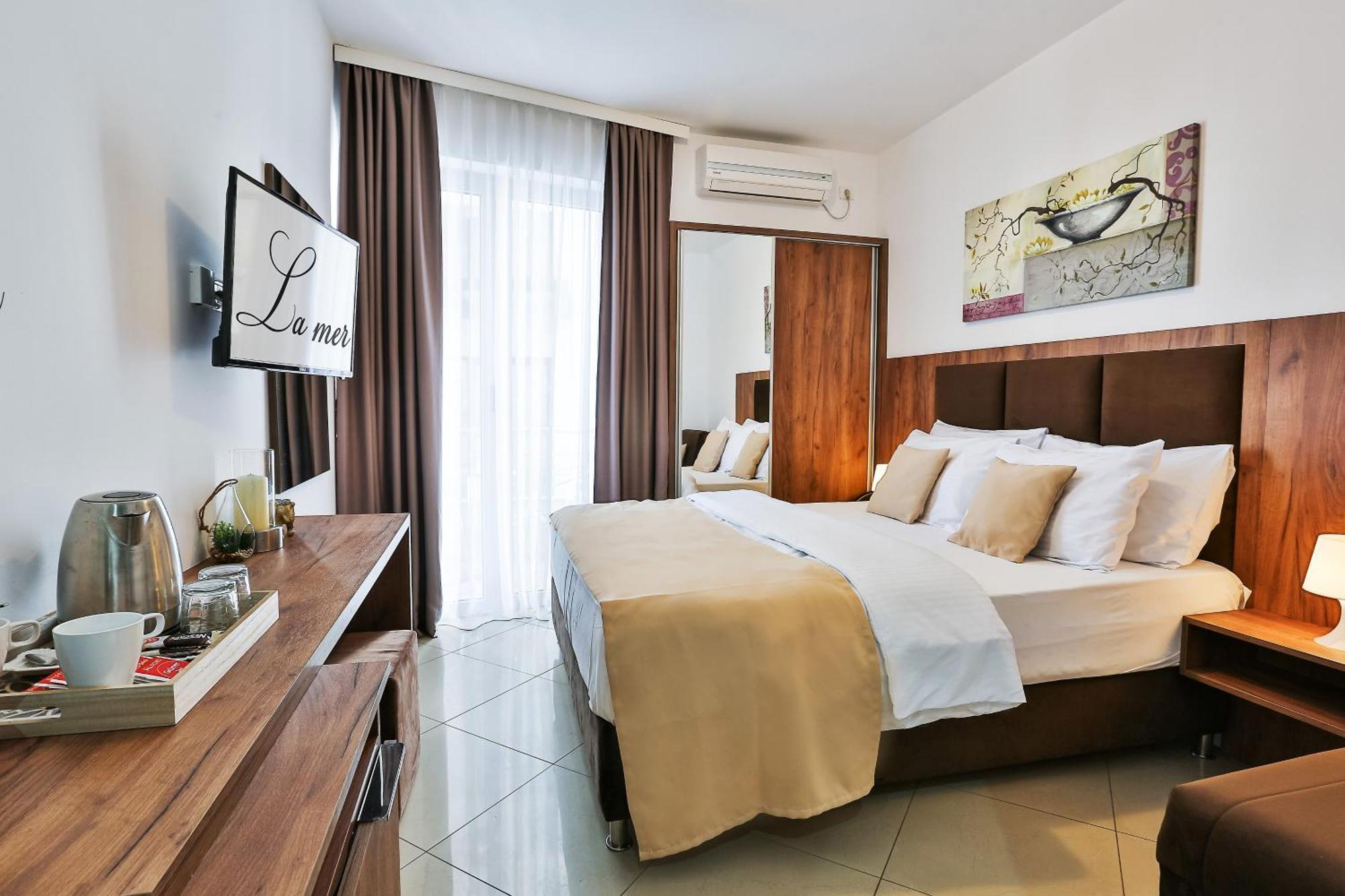 Hotel La Mer Budva Exterior photo